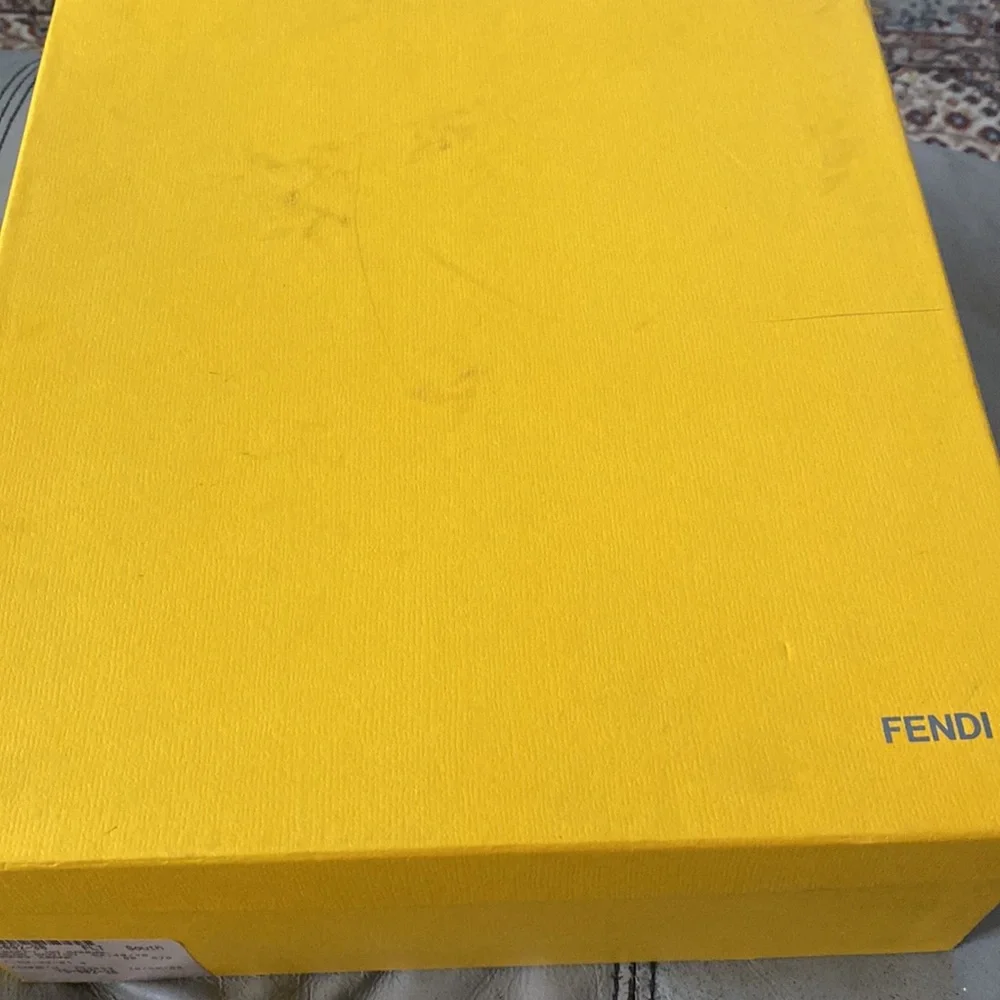 ❌SOLD❌FENDI Scotch Brown Sling Back Heels🤍🧡🤍 - Picture 12 of 13